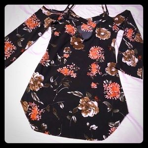 Cutest floral dress with lots of detail
